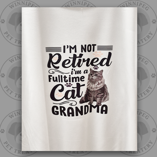 T-Shirts For the Pet Lovers, I'm Not Retired, I'm a Full Time Cat Grandma
